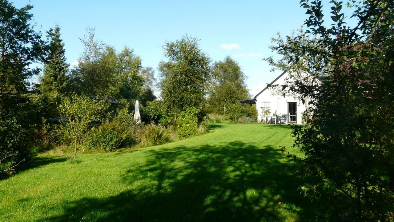 Lynggaard B&B Nibe Esterno foto